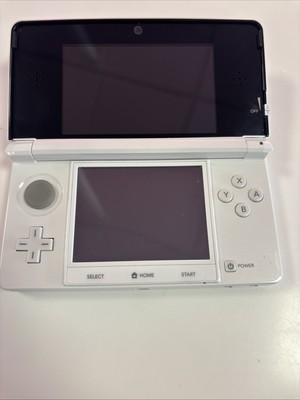 USED Japanese New Nintendo 3DS WHITE only console KTR-001