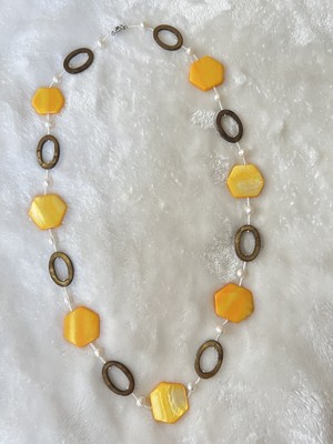 Premier Designs Jewelry Neclace Yellow, Wood & Faux Pearl