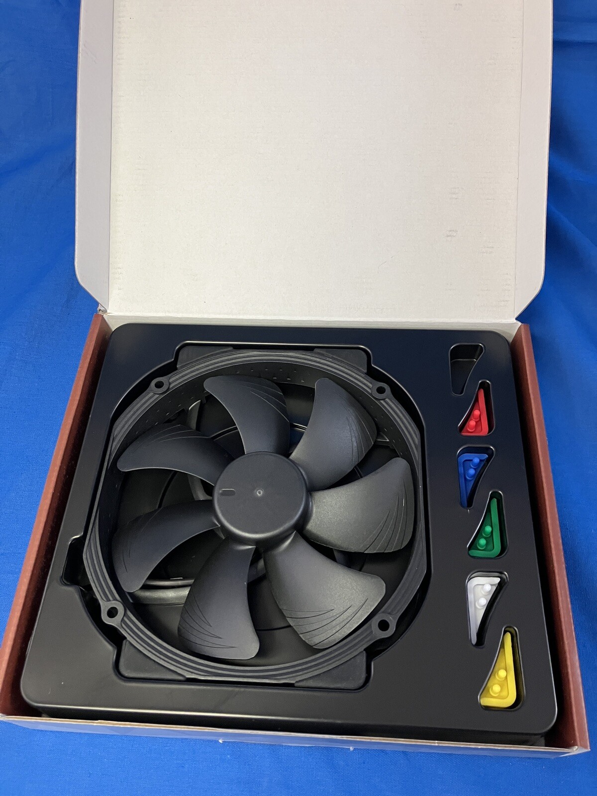 Noctua a15 pwm. Noctua nf-a15 pwm. noctua 4 трубки 2 вентилятора.