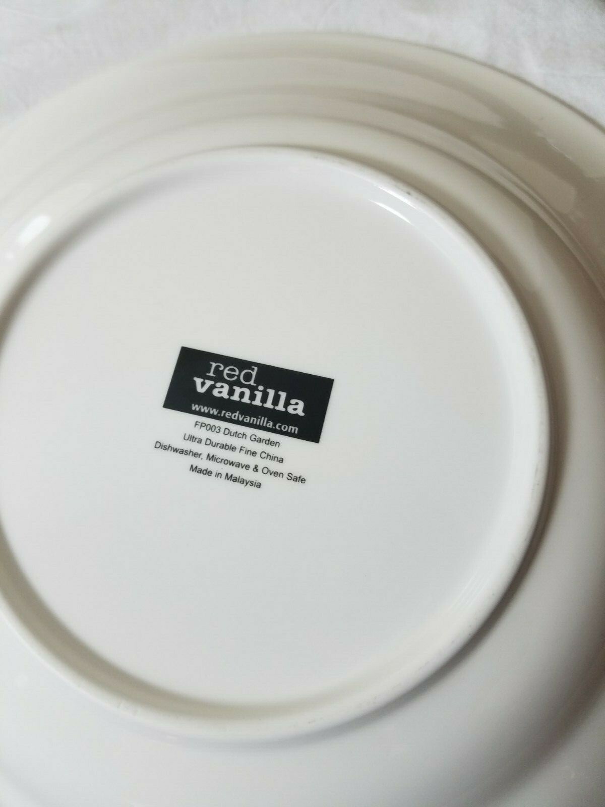 Red Vanilla DUTCH GARDEN Set of 4 Bowls/Dishes Floral Ultra Durable Fine China
