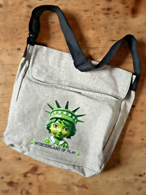 OFFICIAL MERCH Blythe Con USA Wonderland of Play 2023 Messenger Bag & EXTRAS
