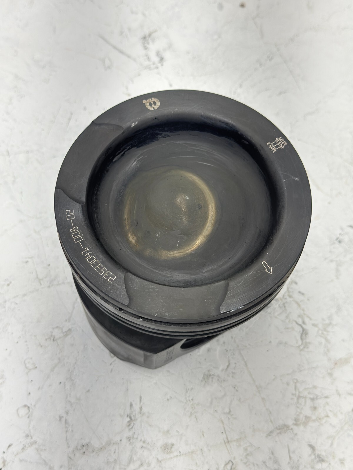 23533041 Genuine Detroit Diesel Engine Piston