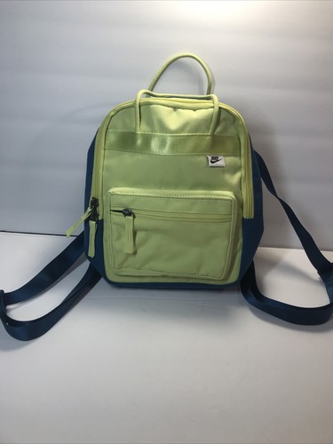 Nike Soft Sided Insulted Lunch Bag/Box  11” Two toned Yellow/Marine Blue