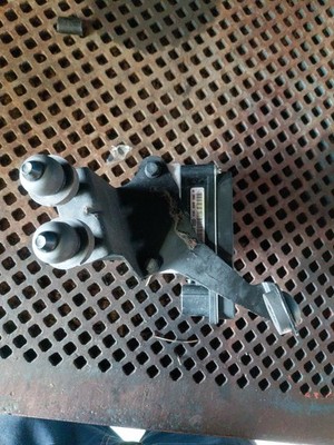 centralina abs seat ibiza 2005 1.4 tdi 6Q0 907 379 AA 0001         6Q0 907...