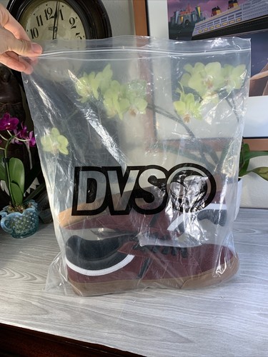 DeadStock DVS TOKIE Mens Athletic Shoes Size 9 Brand New RARE Sales Sample