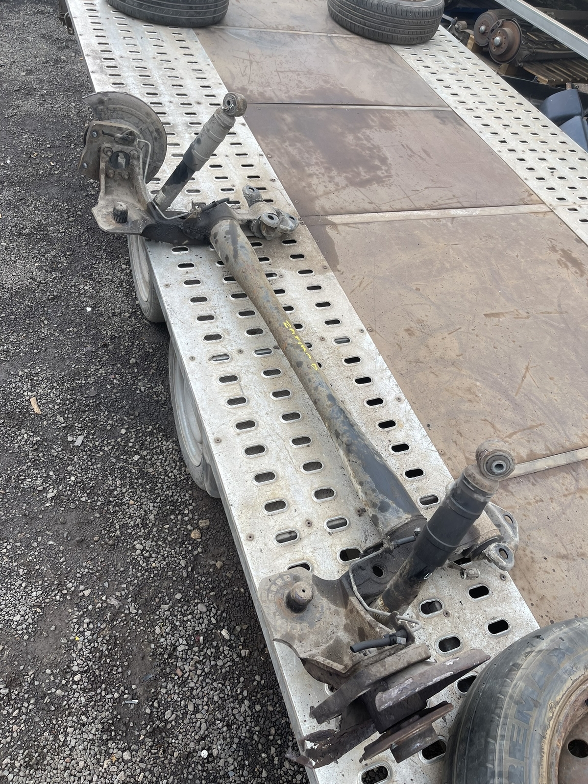 Vauxhall Zafira B 2012 1.7 Diesel Rear Axle Subframe Assembly