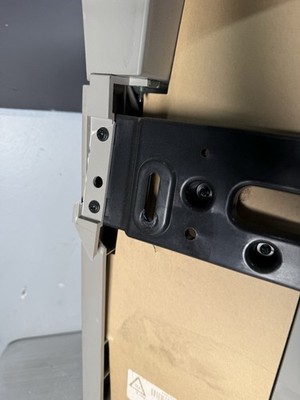 2020 PETERBILT 579 PACCAR LEFT DRIVER STORAGE CABINET UPPER BOX OEM (used) — photo 12 in Ozark, MO | BigTruckPage.com