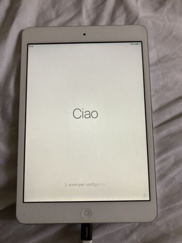 Apple iPad Mini 1st Gen (16GB, Wi-Fi, 7.9in, White, A1432, MD965LL/A, MD531LL/A) Apple iPad Mini 1st Gen (16GB, Wi-Fi, 7.9in, White, A1432, MD965LL/A, MD531LL/A)