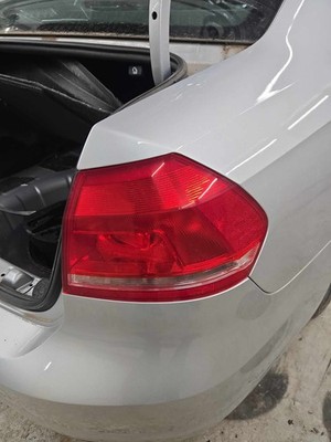 Used Right Tail Light Assembly fits: 2012 Volkswagen Passat Quarter Panel Mounte