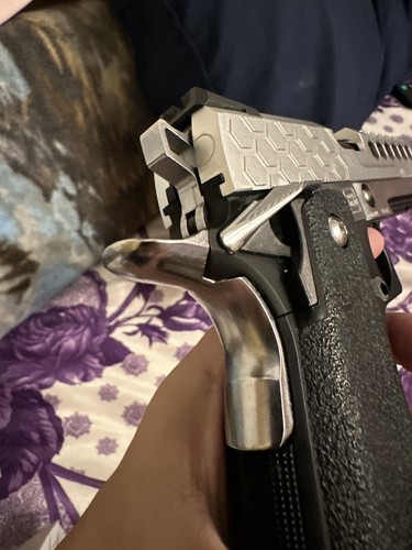 トイガン HI-CAPA Custom DUAL STAINLESS Hi-Capa Custom Dual Stainless Gas Blowback Pistol | Tokyo