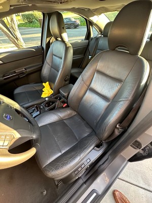 image 2 of interior