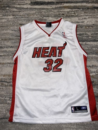 ウェア NBA MIAMI HEAT #32 O'NEAL SHAQUILLE O'NEAL GAME WORN AND SIGNED 2006-07 MIAMI HEAT JERSEY