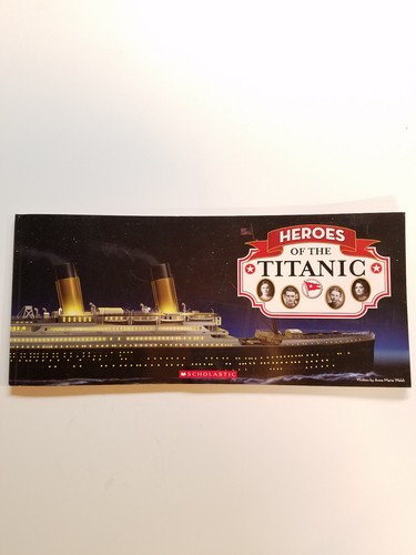 3 Titanic Books 2 Books Of History An 1 Book Of Post Cards + Pages From A Book