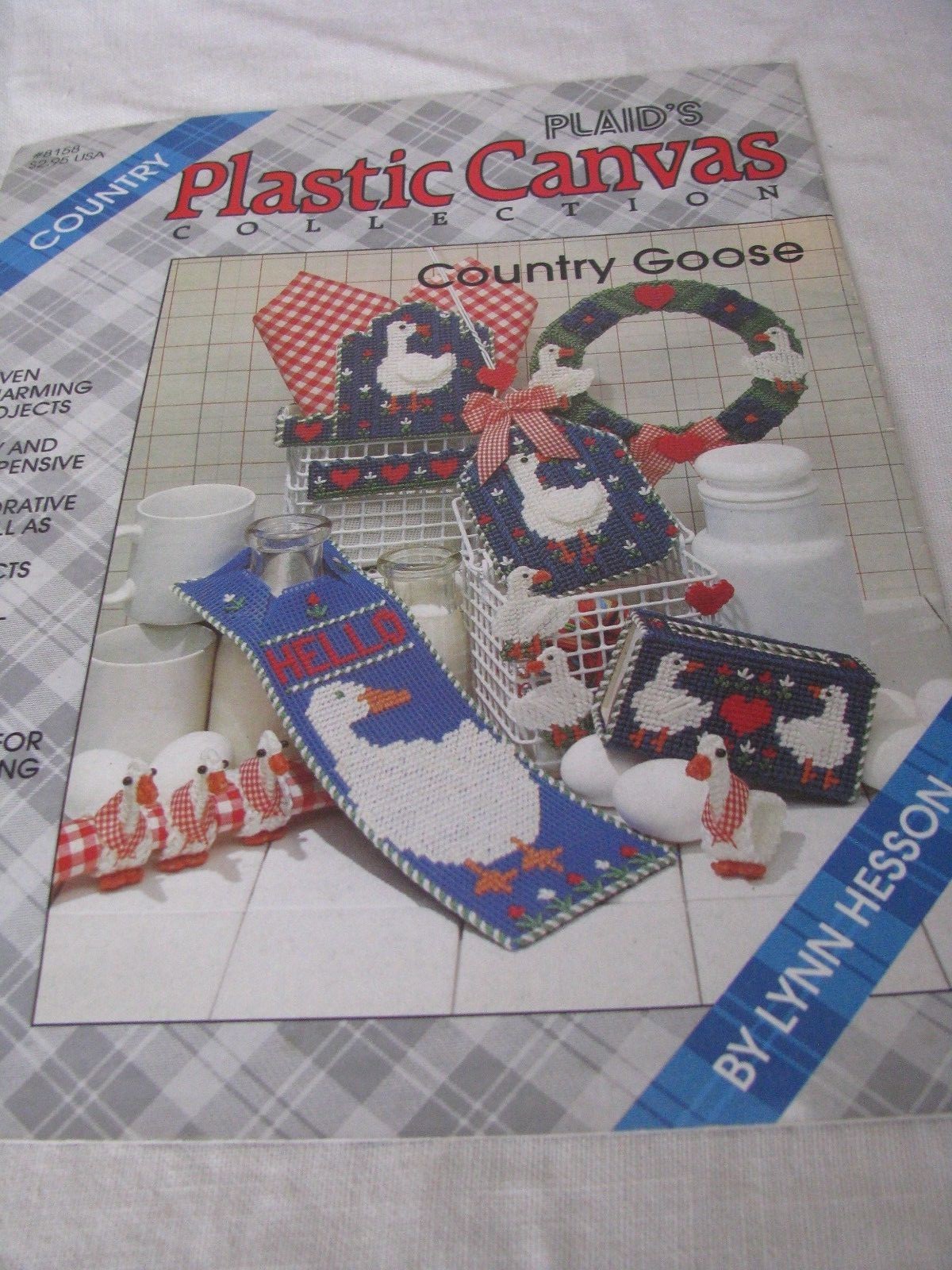Plaid's plastic canvas collection country leaflet #8158