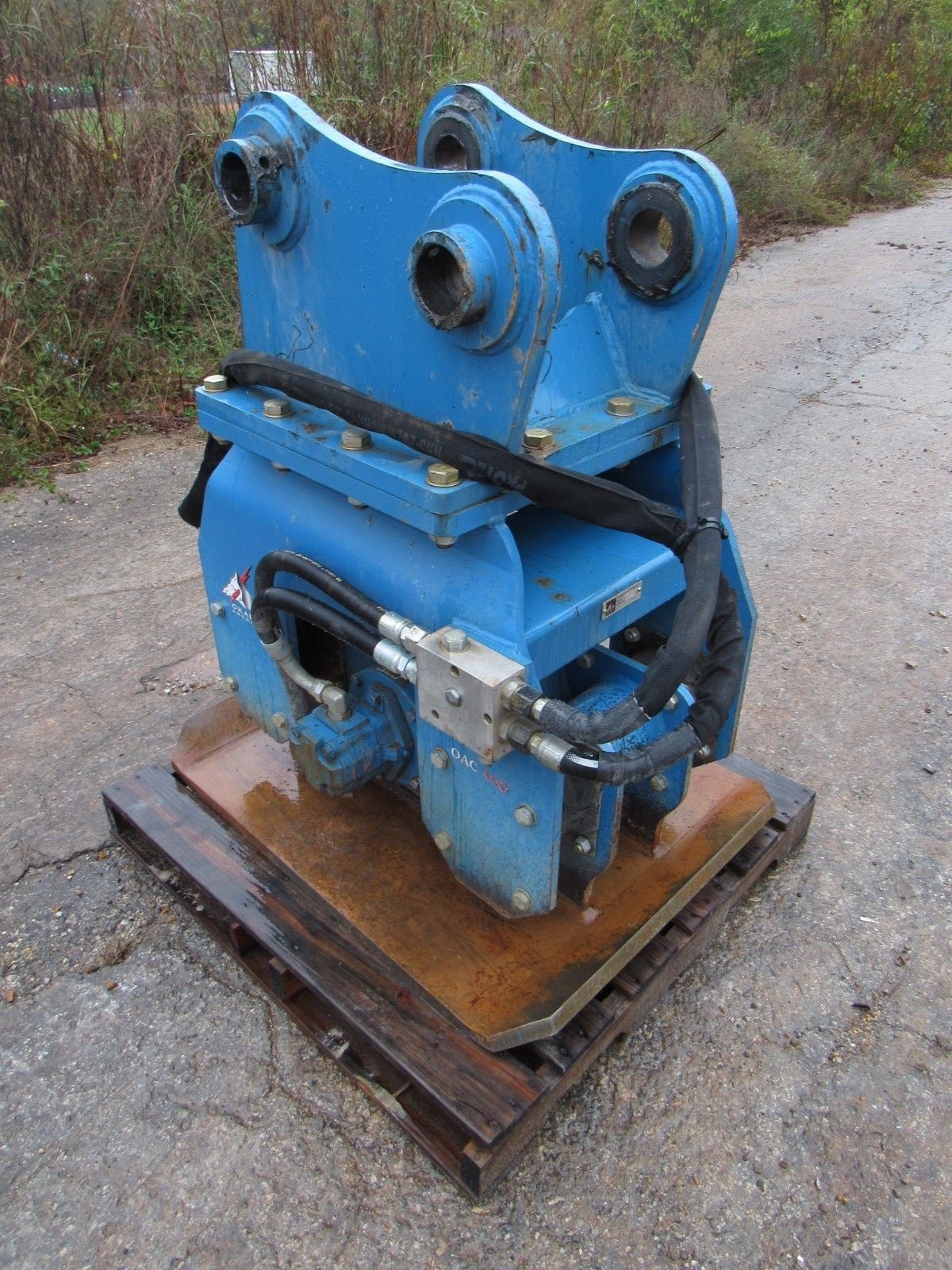 2018 Okada OAC400 Plate Compactor Tamp CAT 320 Excavator B Linkage - Ship $399