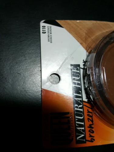 Covergirl Queen Collection Natural Hue Q110  Brown Bronze + Free Gift