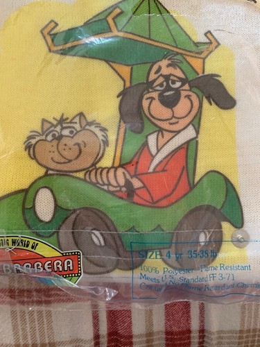 Hanna-barbera Sleeper Size 4 Years 35-38 Lb