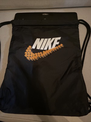 have a nike day backpack