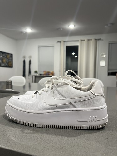 nike air force 1 sage low white size 7.5