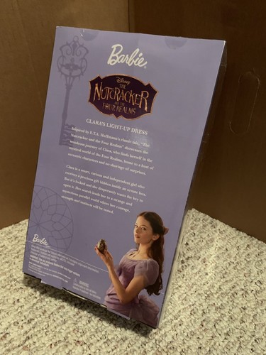 Barbie Disney Clara's Light-Up Dress  The Nutcracker and the Four Realms