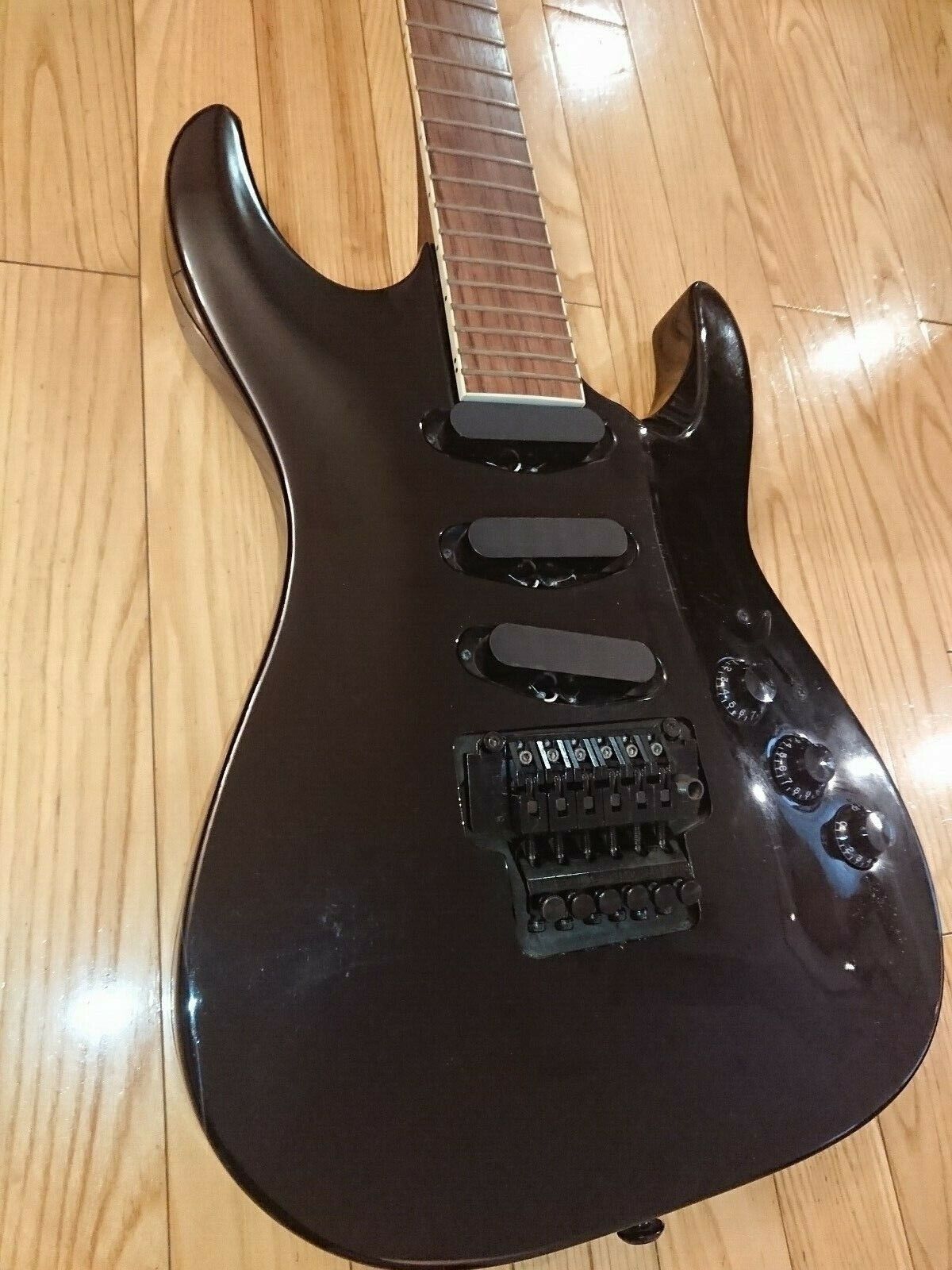 Used GrassRoots LUNA SEA SUGIZO Model ESP Black E.Guitar Used GrassRoots LUNA SEA SUGIZO Model ESP Black E.Guitar