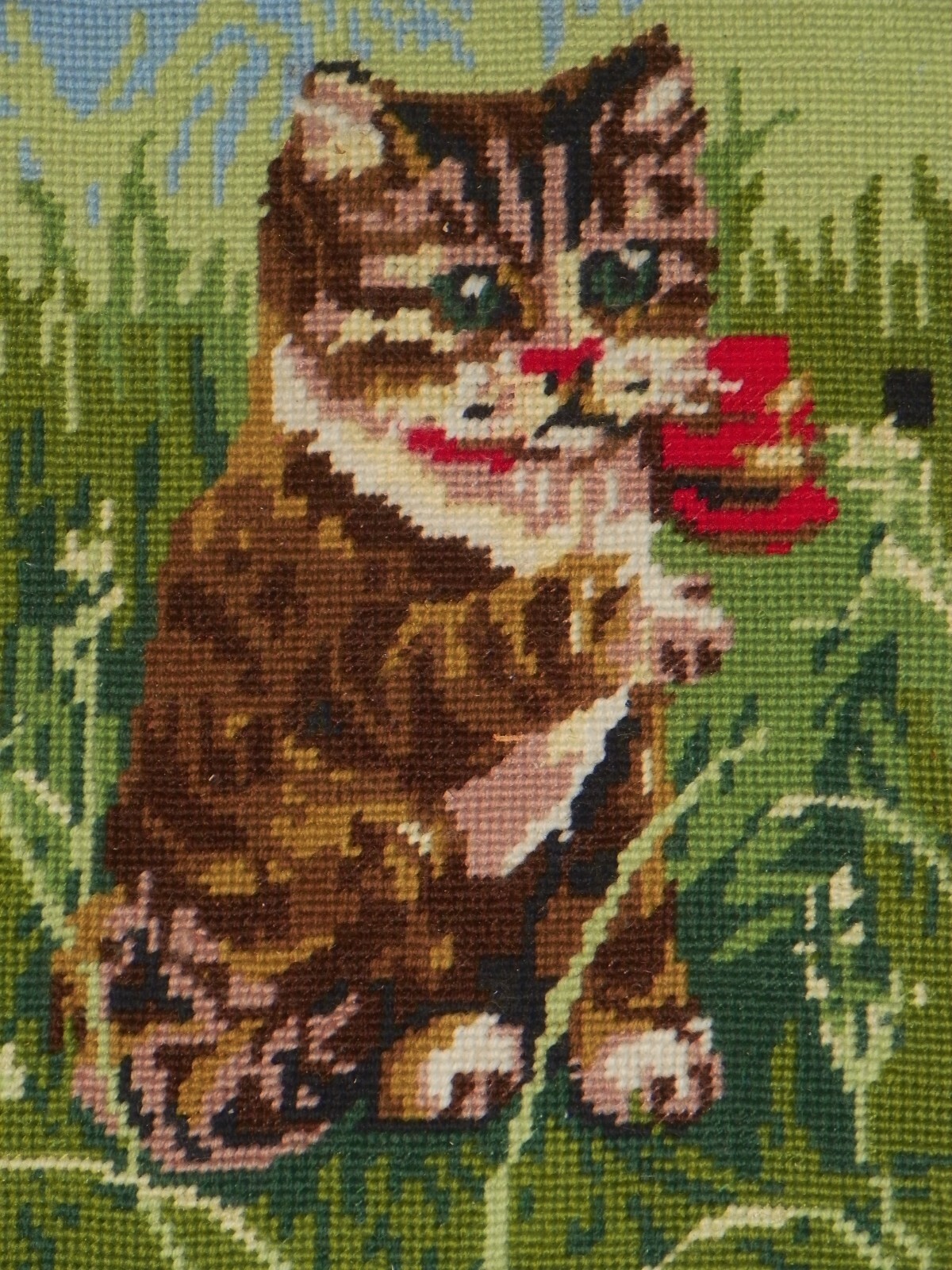 ヨーロッパアート　額縁セット　NEEDLEPOINT Vintage Framed needlepoint Bird 