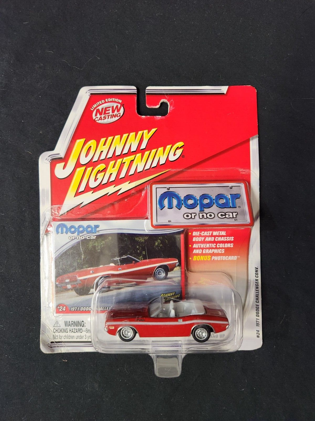 Johnny Lightning 'Mopar Or No Car' Series 1971 Dodge Challenger Conv. Model Car