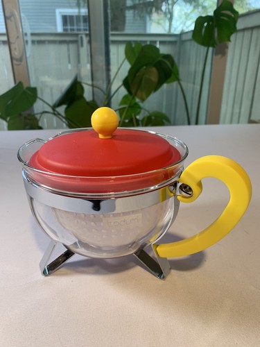 W/ Infuser Chambord Red  Yellow