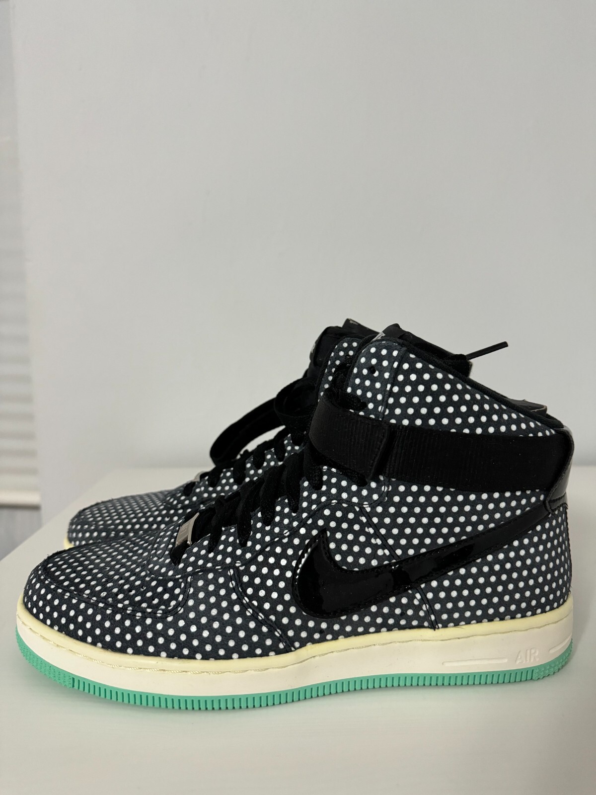 Nike AF-1 Air Force Ultra Force Mid Polka Dot Black Sail Wmn