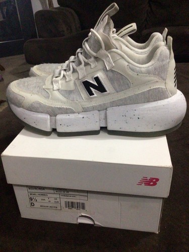 ★関税込★New Balance★MSVRCRGA★人気スニーカー★22-29cm★ NEW BALANCE(ニューバランス) / ローカットスニーカー/29cm/WHT