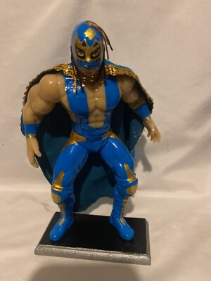 El Volador   Wrestler 7 in Action Figure Mexican Toys  HANDMADE PAINTED
