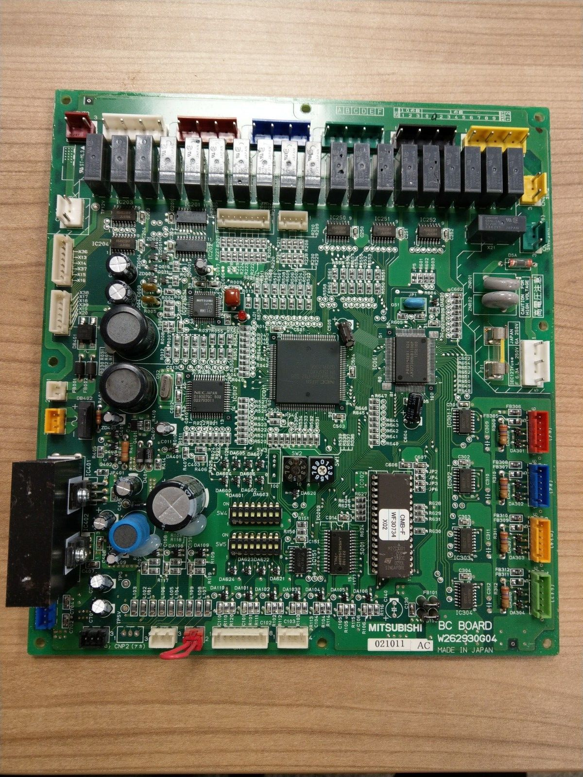 Mitsubishi R63044280 VRF BC Controller Board CMB-P106V-F