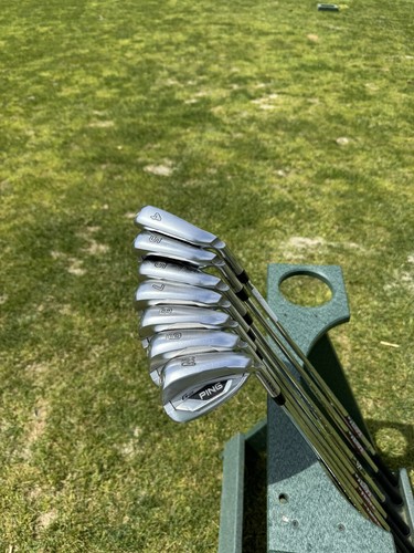 Ping g425 irons 4-Pw Stiff Shafts