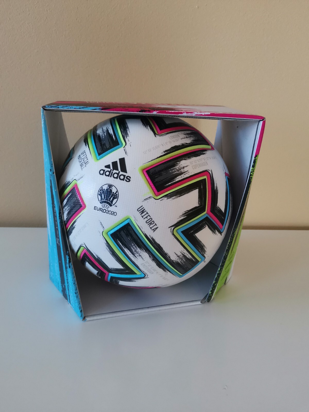 Adidas Uniforia Pro Euro2020 Official Match Football Ball OMB Size 5 - ( FH7362) 193104661212| eBay