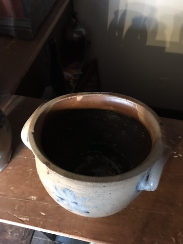 Crolius One Gallon Stoneware Ovoid Crock. C Crolius Attributed.