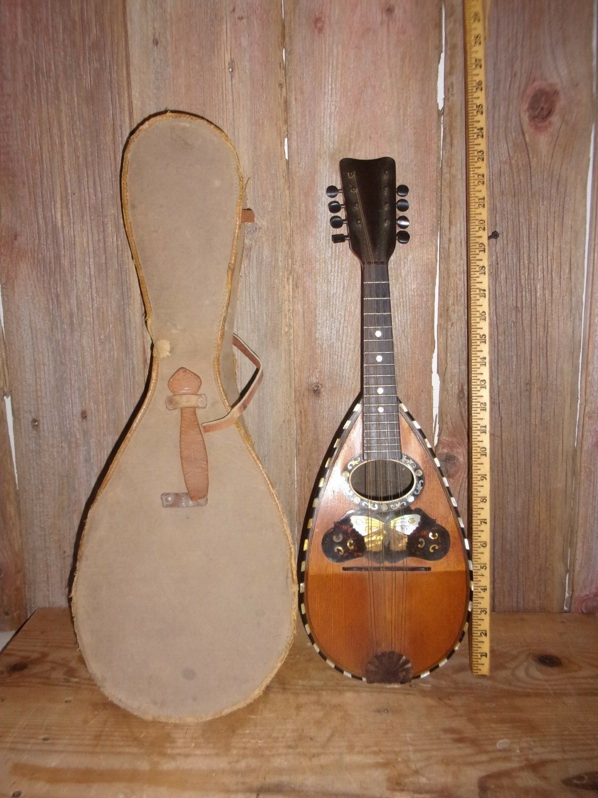 Vintage 8-String Mandolin Bowl Back Style with Case~Fancy inlay