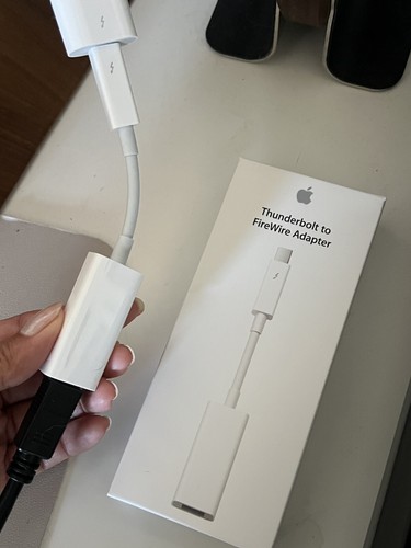 Apple Thunderbolt to FireWire Adapter Cable MD464LL/A A1463 Apple Thunderbolt to FireWire Adapter Cable MD464LL/A A1463