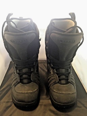 vans world traveler snowboard boots