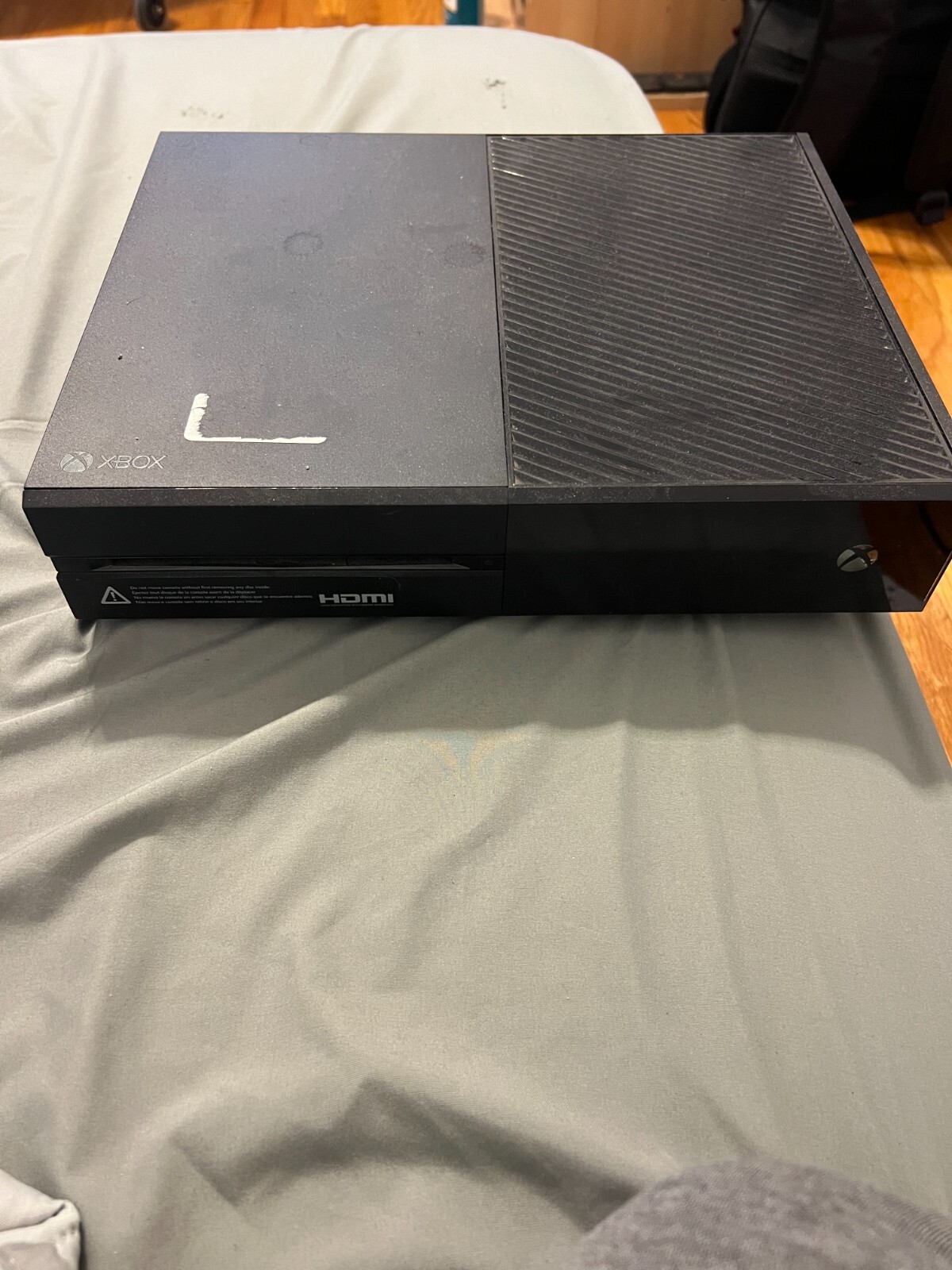 Microsoft Xbox One 500GB Console - Black No Chords Partially