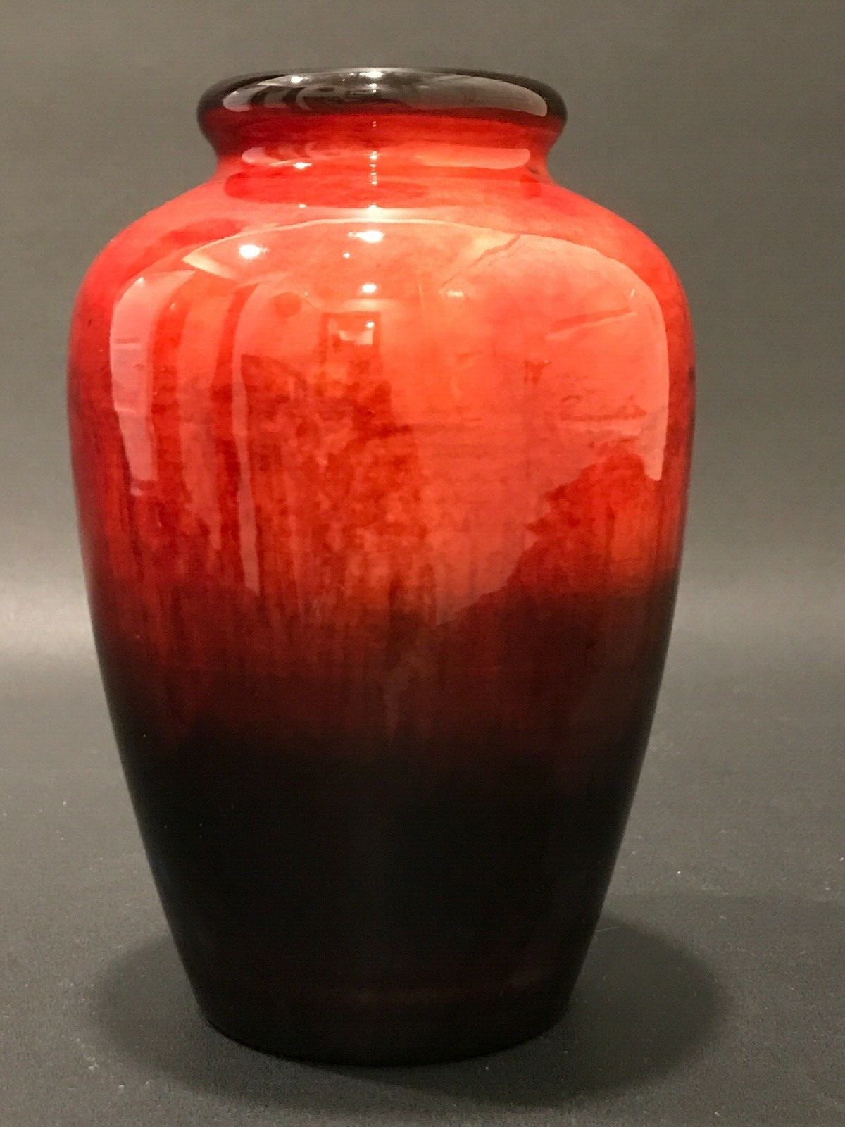 MOORCROFT RED FLAMBE VASE FLARED RIM C-1928 SIZE 6 3/8 INCH TALL
