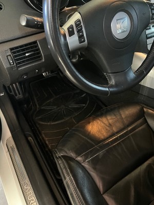 image 3 of interior