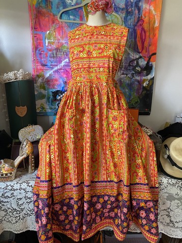 キャンディ　FLORAL APRON ドレス　アイボリー キャンディFLORAL APRON ドレスアイボリー