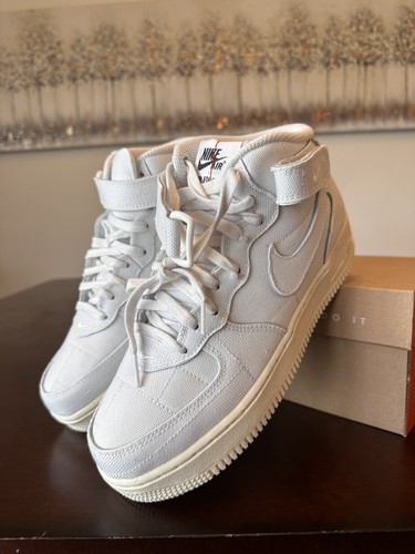 womens ultraforce mid