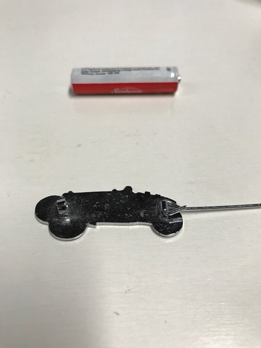 Vintage  1930's / 1940's  Enamel Lapel Pin RACE CAR AUTO RACING Z