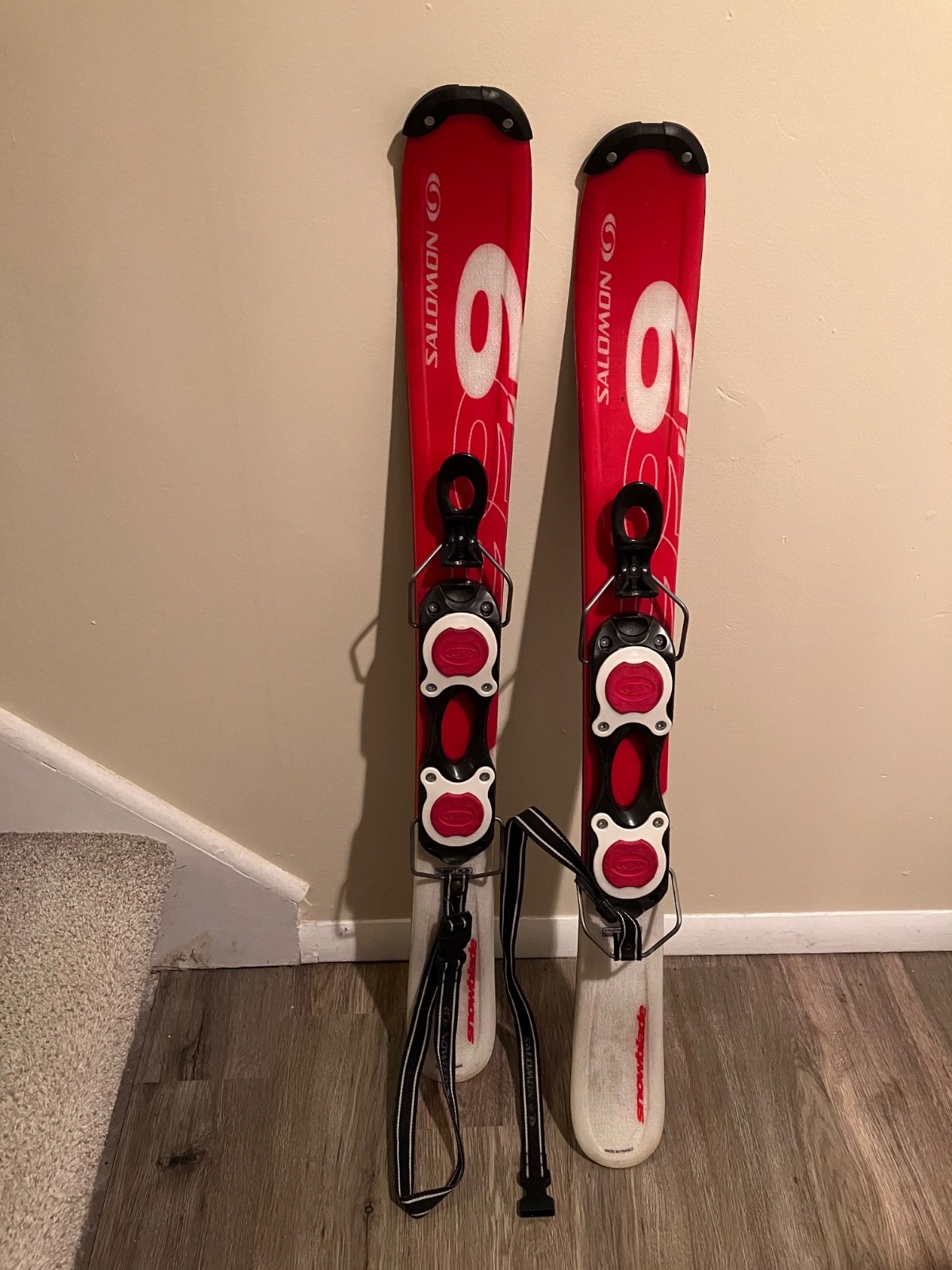 スキー SALOMON  BUZZ99.9 blade  freeglide ?media_id=981910577189767