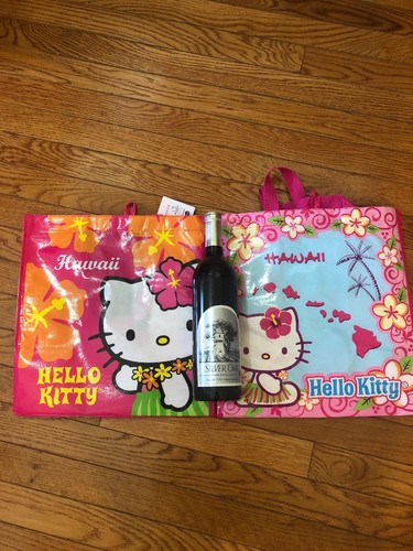 Lot Of 2 Hello Kitty Hawaii Shopping Bags Totes New Waikiki ALOHA STATE USA