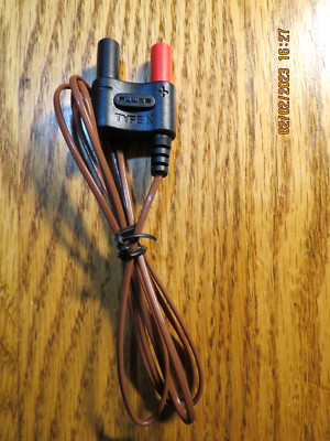 Fluke 80BK-A Type K Thermocouple, Temperature Bead Probe, Clamp - Multimeter. 