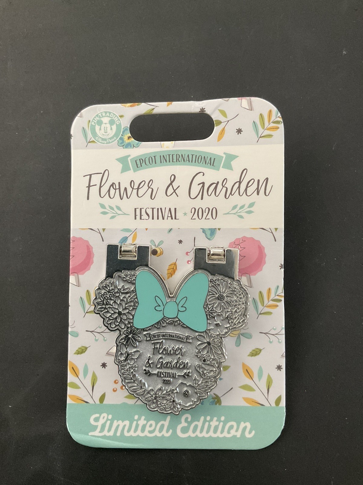 2020 Disney  ECPOT FLOWER & GARDEN  Minnie Mouse Hinged Limited Edition Pin