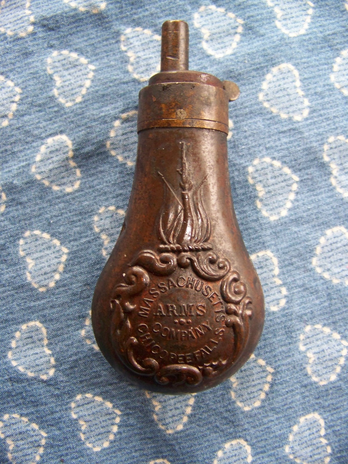 Black Powder Flask; RILEY # 762 EAGLE SEC MASSACHUSETTS ARMS CO.CHICOPEE FALLS