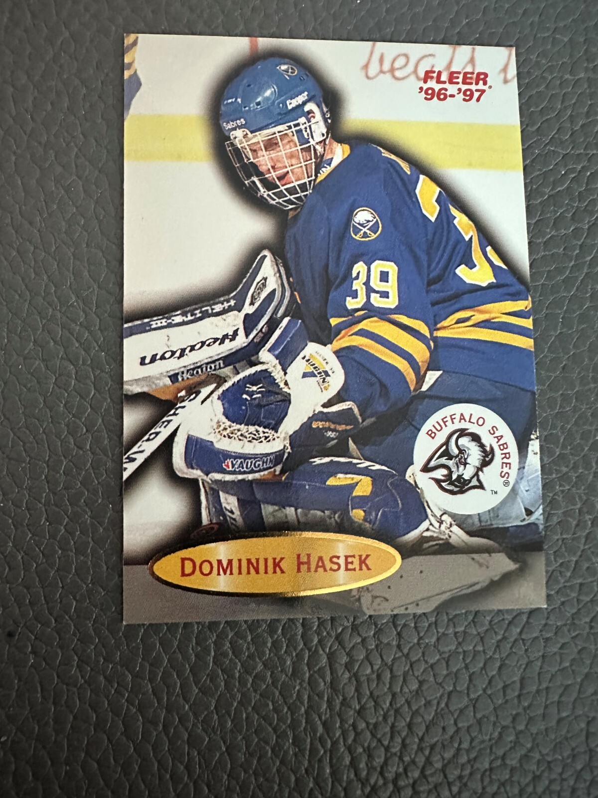 その他 NHL Dominik Hasek game used emblem 2022 Presidents Choice Dominik Hasek #'d /5 In The Crease